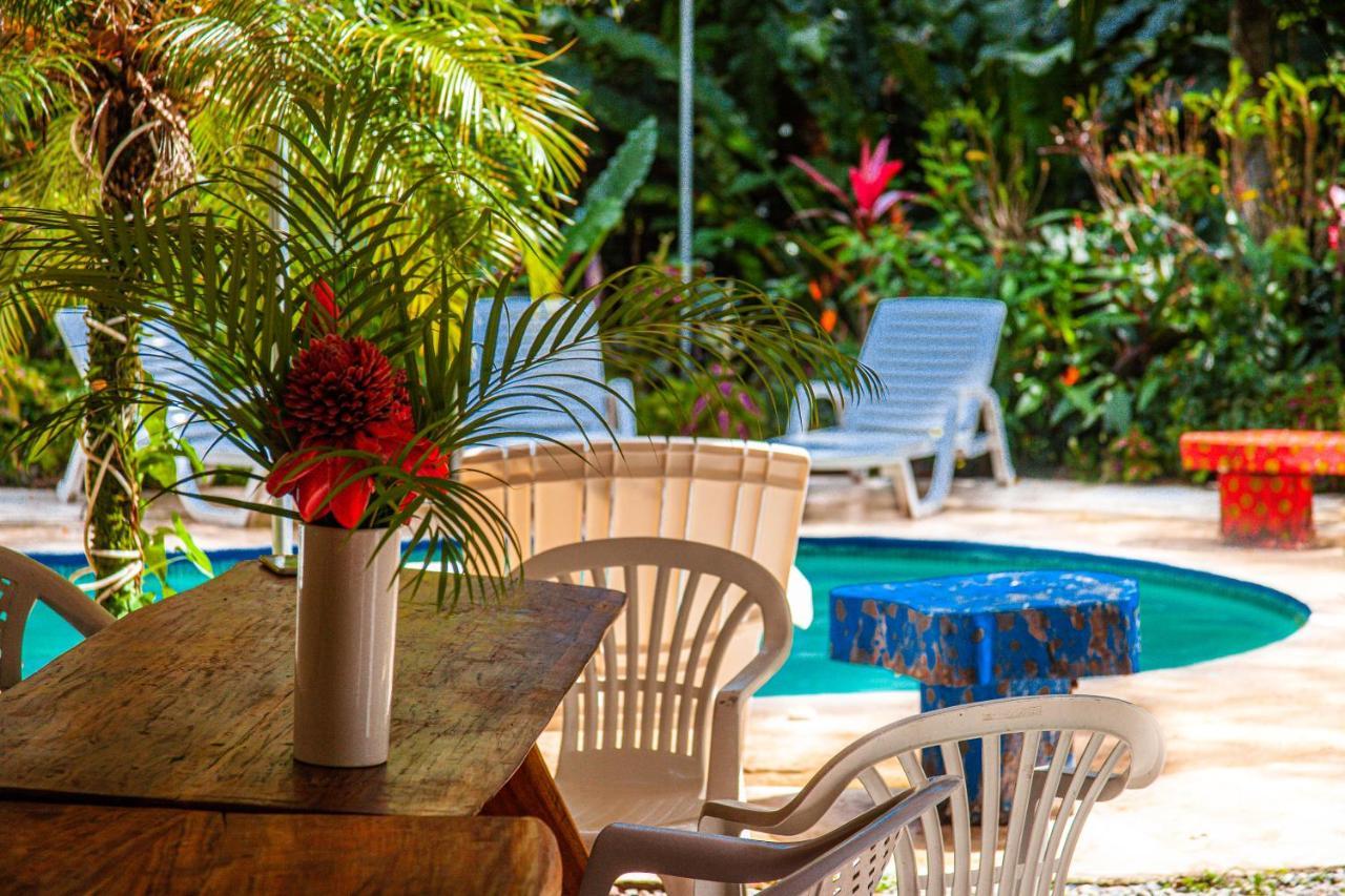 Bambutel Cocles Hotel Puerto Viejo de Talamanca Kültér fotó