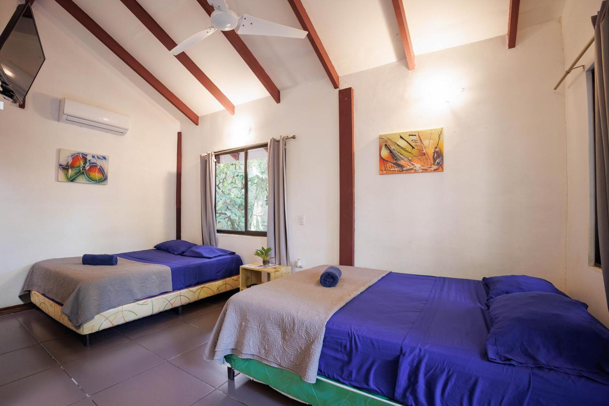 Bambutel Cocles Hotel Puerto Viejo de Talamanca Kültér fotó