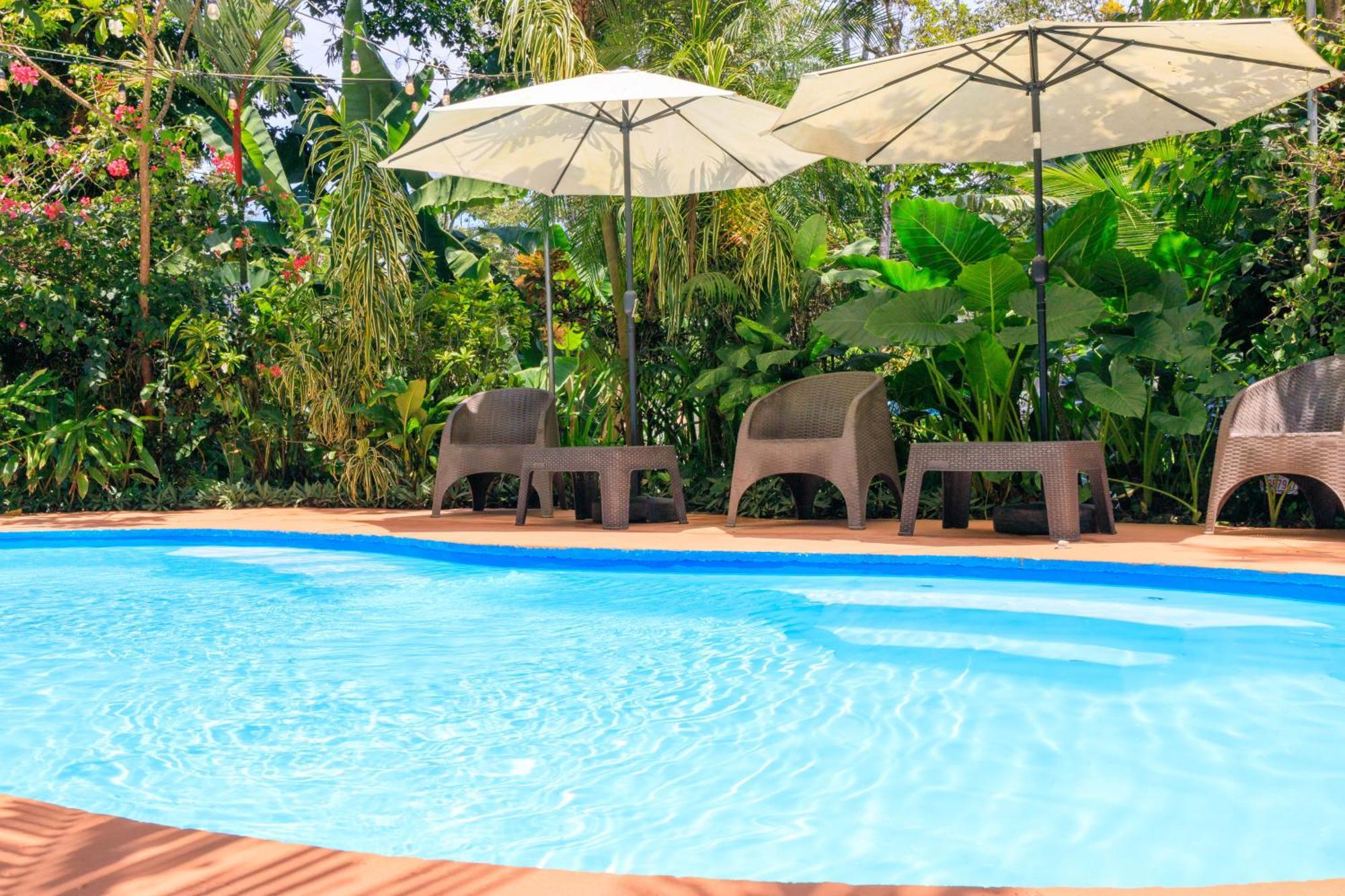Bambutel Cocles Hotel Puerto Viejo de Talamanca Kültér fotó
