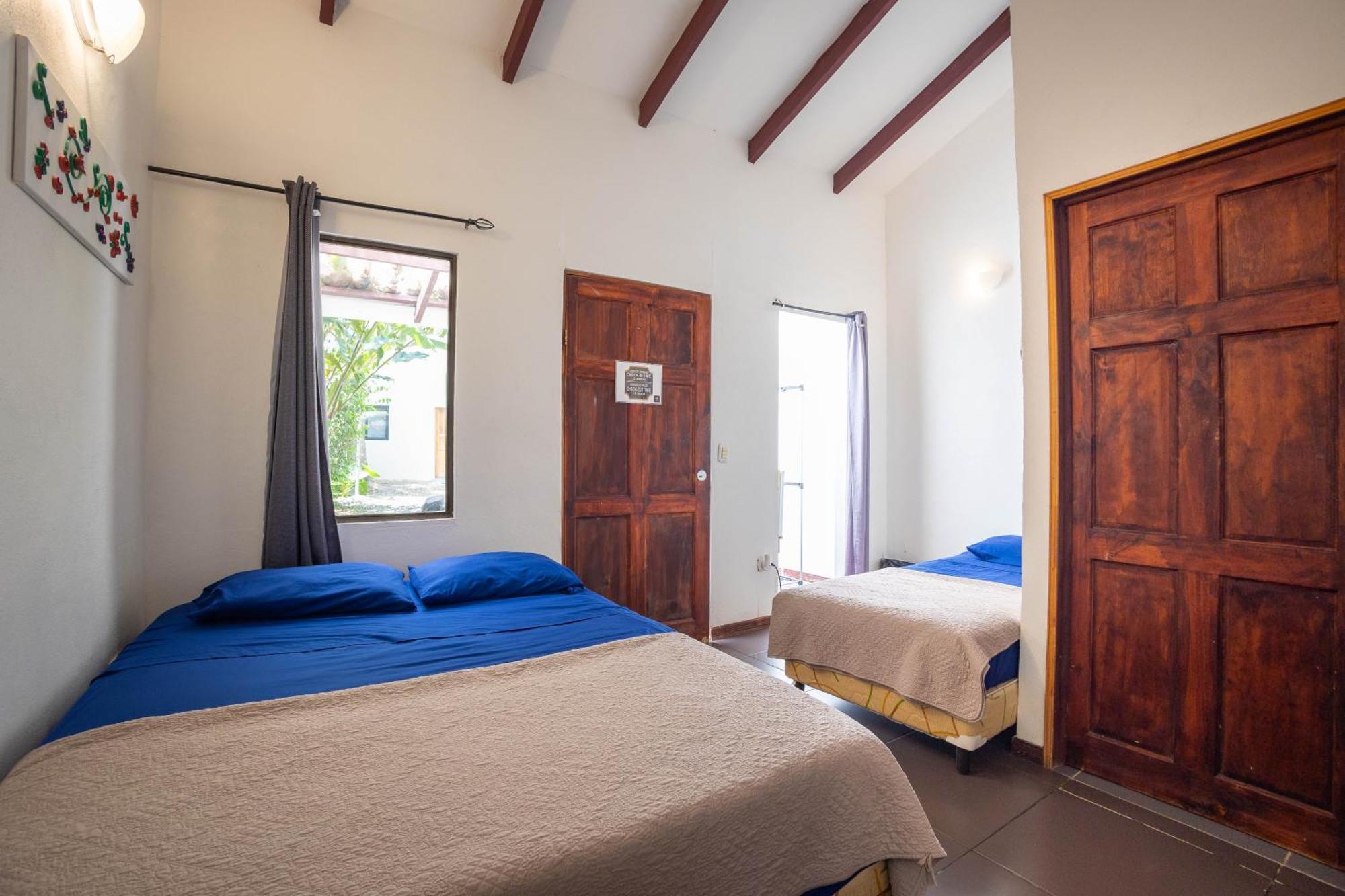 Bambutel Cocles Hotel Puerto Viejo de Talamanca Kültér fotó