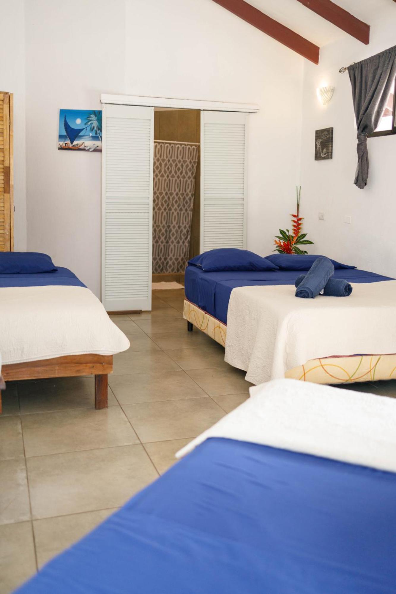 Bambutel Cocles Hotel Puerto Viejo de Talamanca Kültér fotó