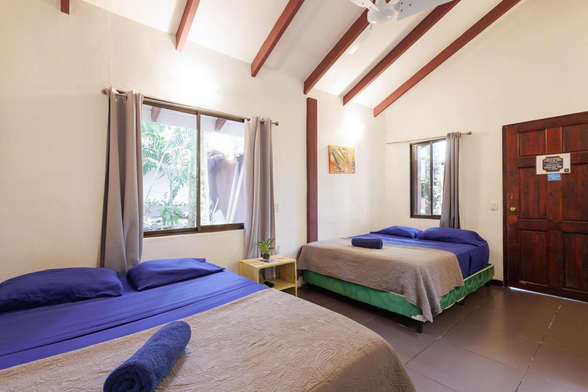 Bambutel Cocles Hotel Puerto Viejo de Talamanca Kültér fotó
