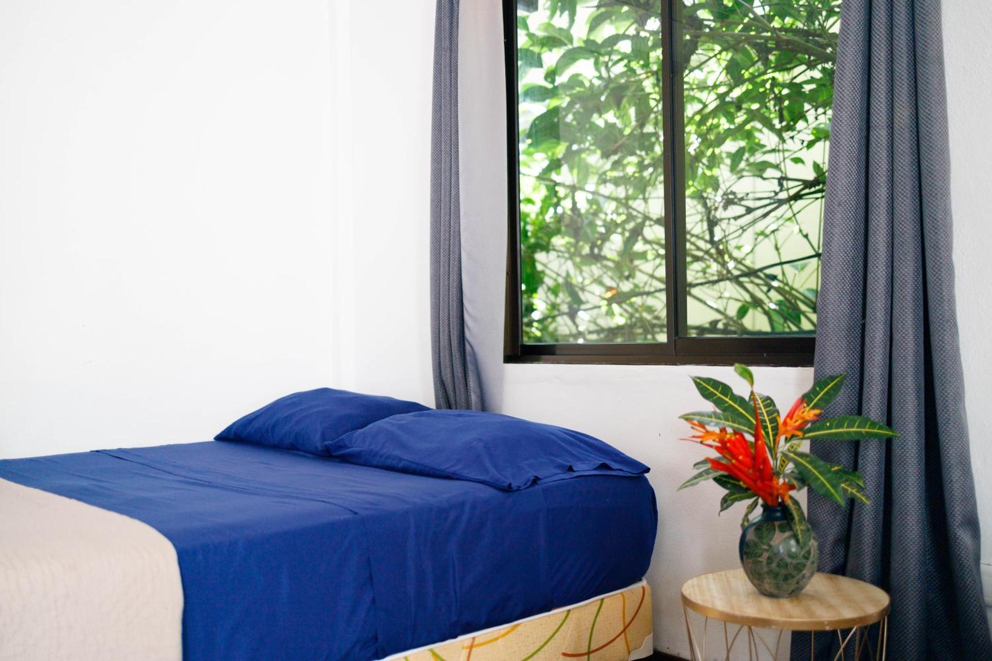 Bambutel Cocles Hotel Puerto Viejo de Talamanca Kültér fotó